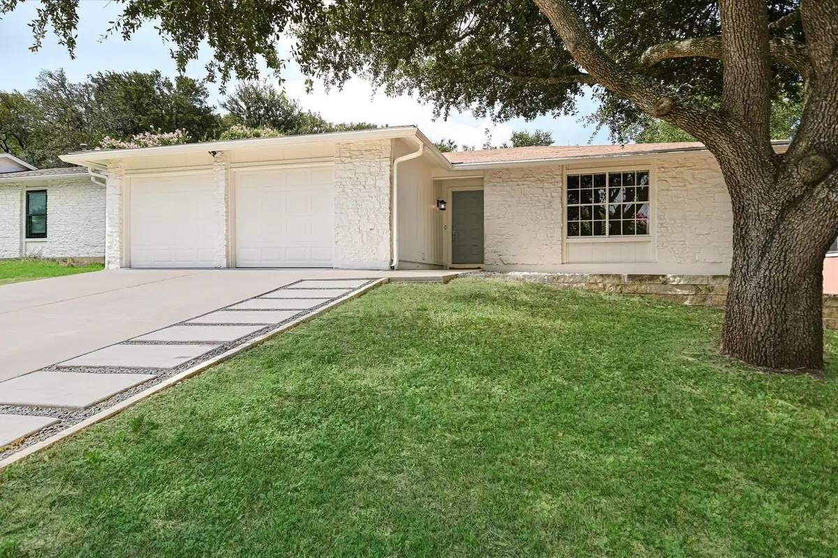 3203 Harpers Ferry Ln, Austin, TX 78745 - #1