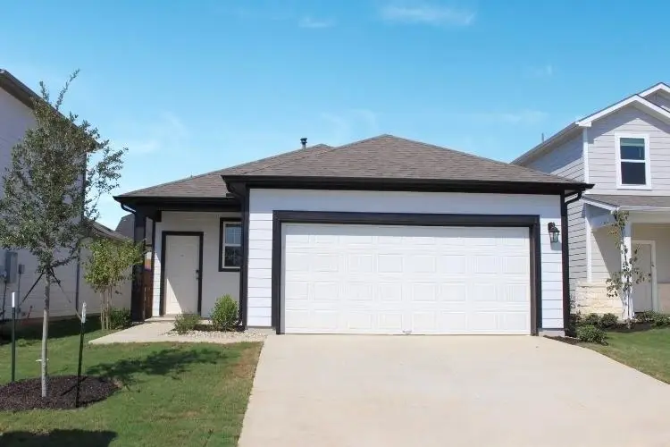 142 Two Bits Ln, Elgin, TX 78621 - Image #1