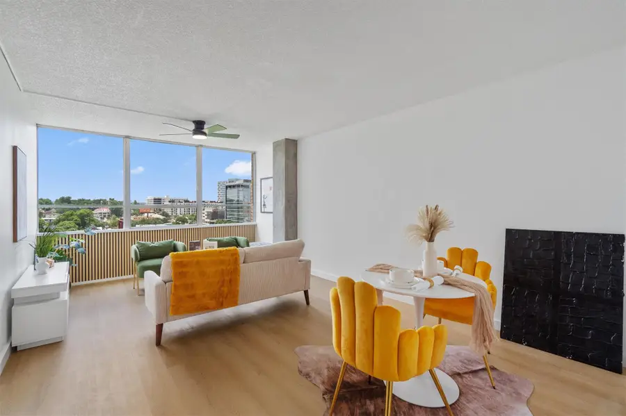 1800 Lavaca St #A613, Austin, TX 78701 - #2