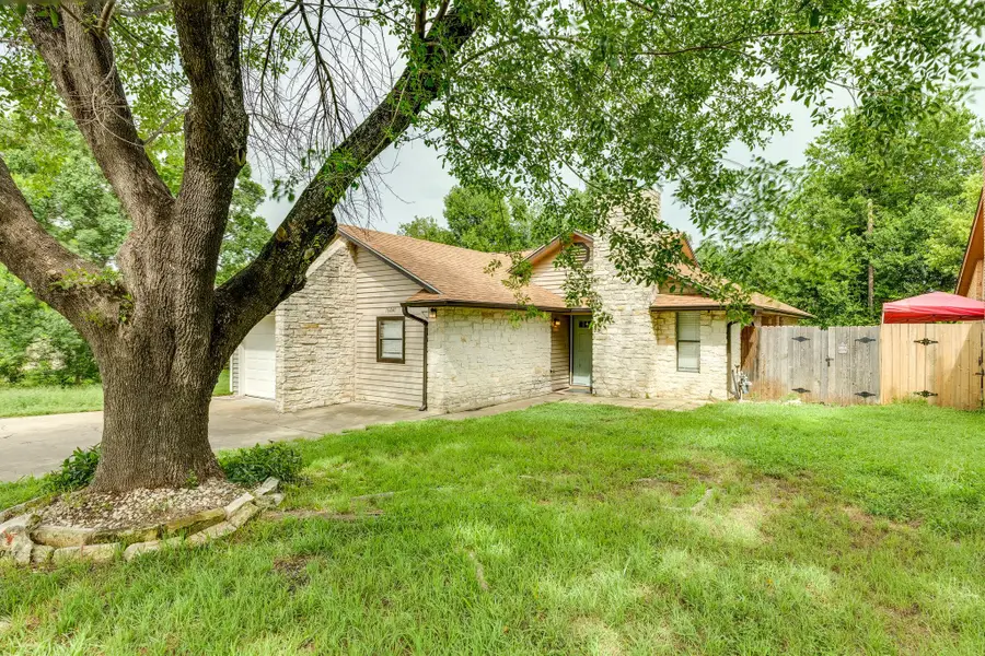 16041 Stoneham Cir, Pflugerville, TX 78660 - Image #3