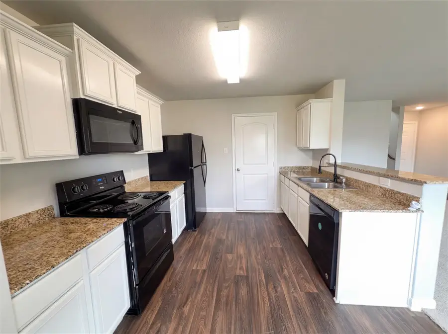 501 Yearwood Ln #1D, Jarrell, TX 76537 - #2