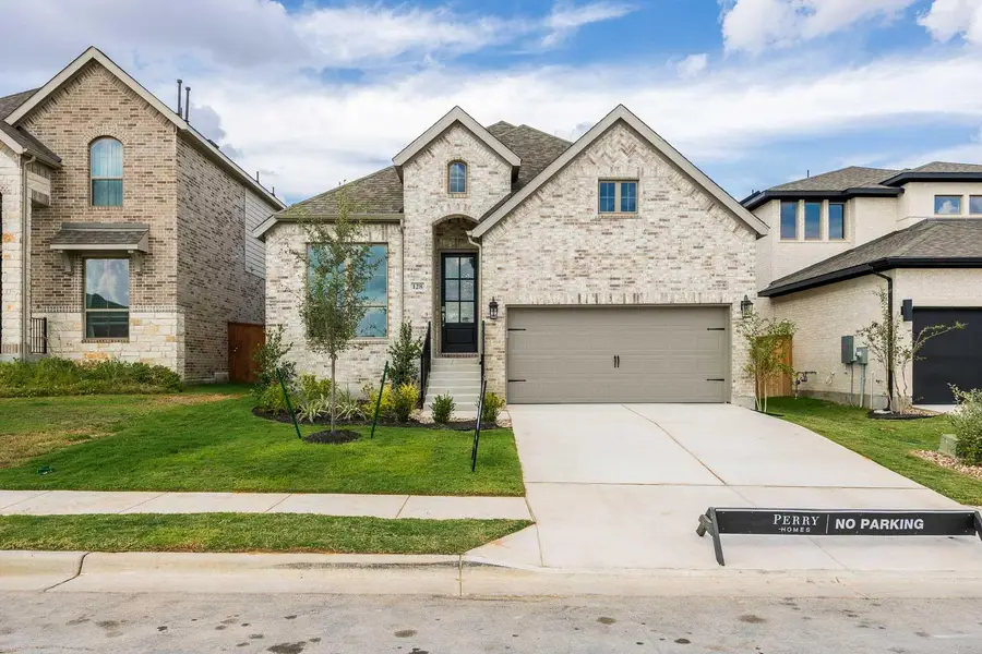 105 Rosemary Ct, Bastrop, TX 78602 - Image #2