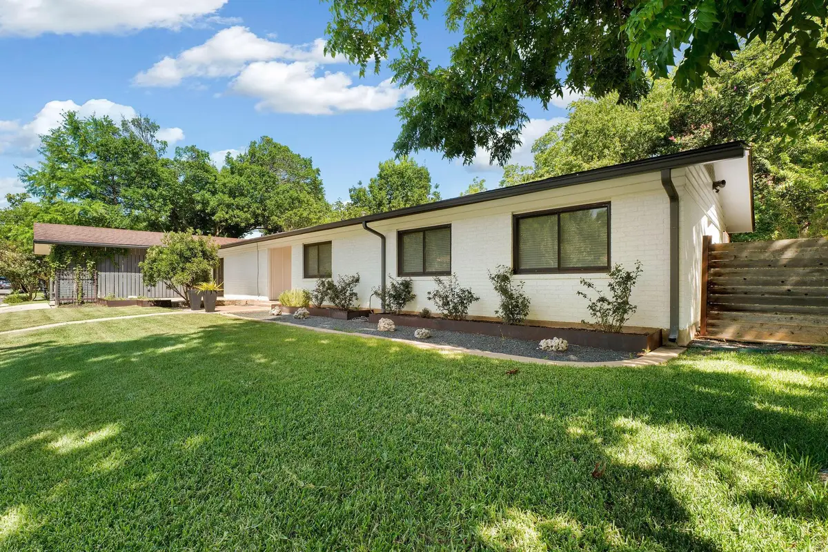 1601 E 19th St, Georgetown, TX 78626 - #1