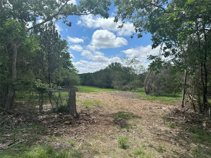 126 Cottonwood Dr, Gatesville, TX 76528 - #2