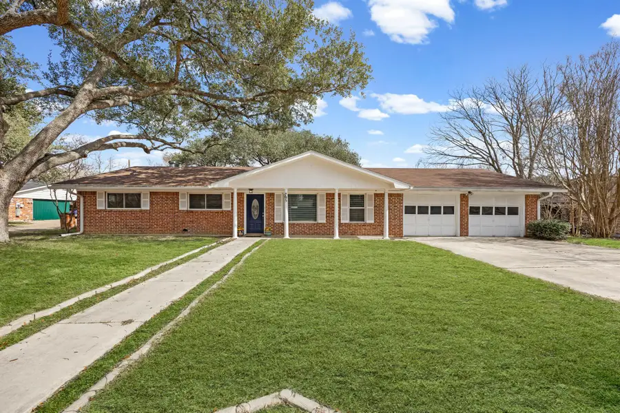 795 Vogel Dr, Lockhart, TX 78644 - #2