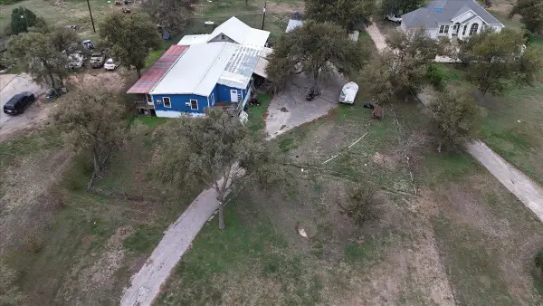 17301 Pearce Ln #B, Del Valle, TX 78617