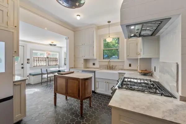 1250 S Main St, Georgetown, TX 78626