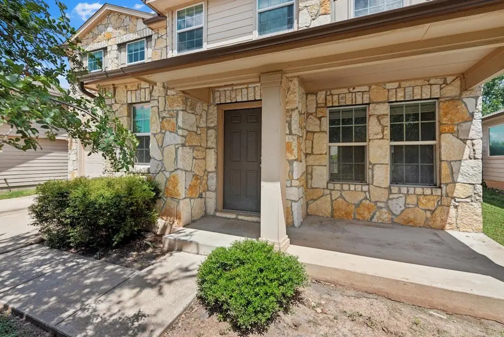 458 Nottingham Loop, Kyle, TX 78640 - #1