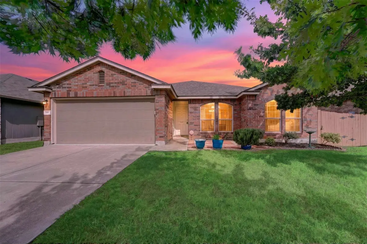 351 Foster Ln, Jarrell, TX 76537 - #1