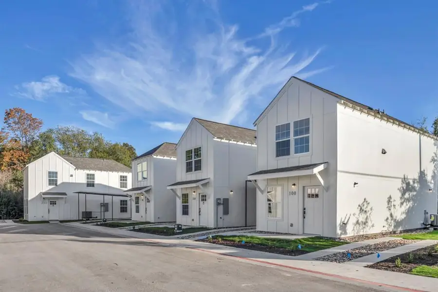 350 Debus St #124, Taylor, TX 76574 - #2