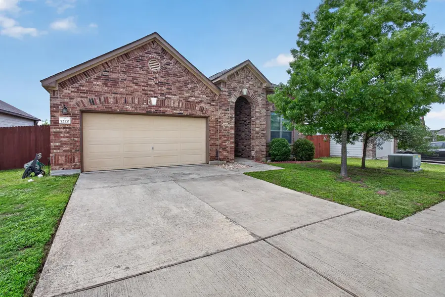 7220 Altidore Dr, Austin, TX 78744 - #2