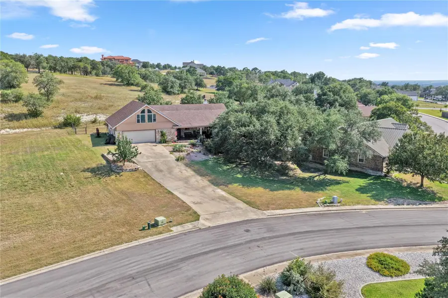 306 Alexander Ave, Burnet, TX 78611 - #2