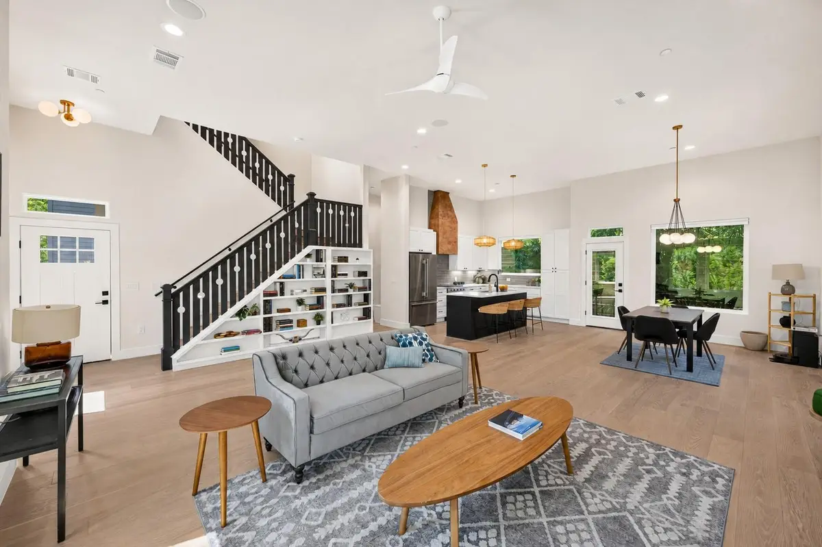 826 Morrow St #4, Austin, TX 78757 - #1