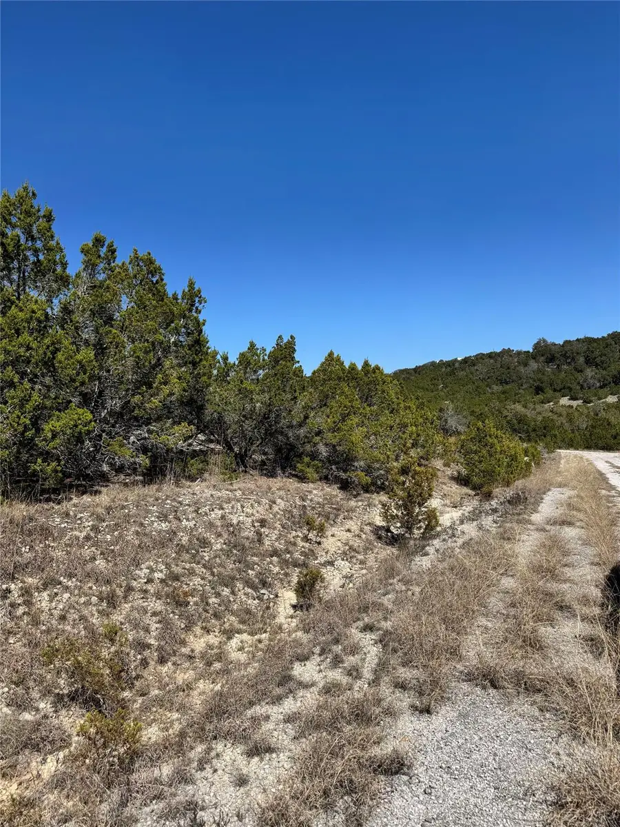 8700 Tegua Cv, Lago Vista, TX 78645 - #3