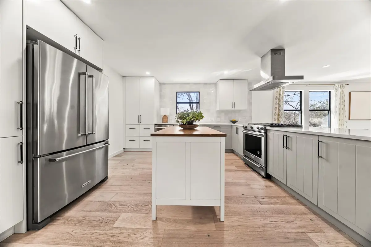 7702 Wynne Ln, Austin, TX 78745 - #1