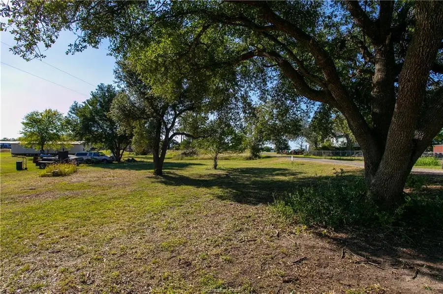 4449 Natalie Ln, Burton, TX 77835 - #3