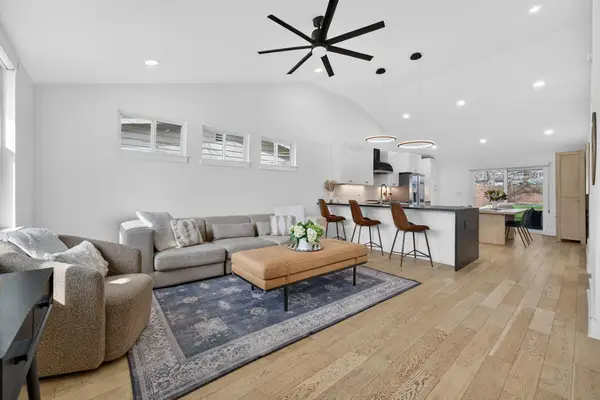 504 W Croslin St, Austin, TX 78752