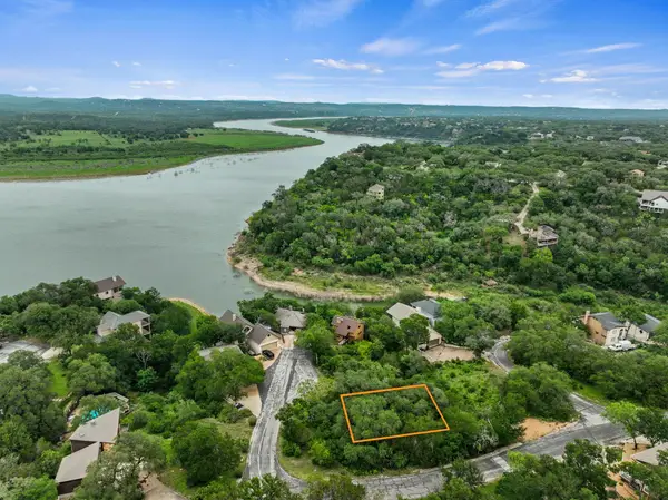 100 Center Cove Iii Loop, Spicewood, TX 78669