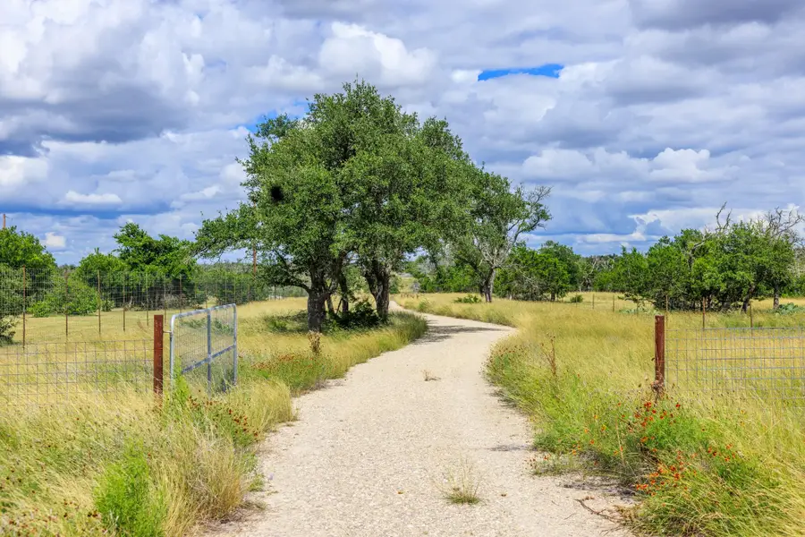 0 Friedrich Rd, Fredericksburg, TX 78624 - Image #3