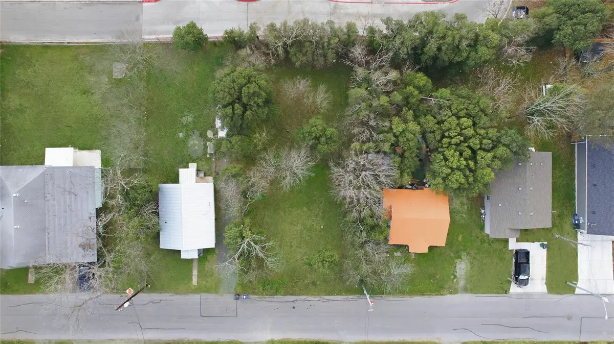 1059 Tabernacle St, Seguin, TX 78155 - #1