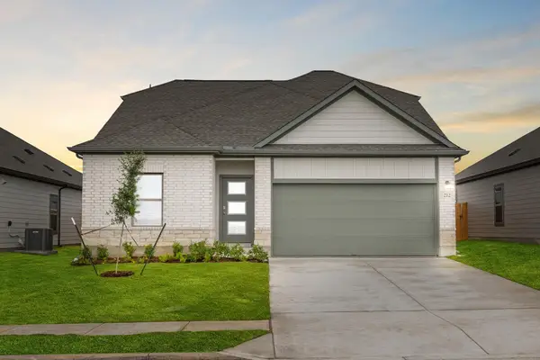 212 Lazy Lizzy Rd, Jarrell, TX 76537