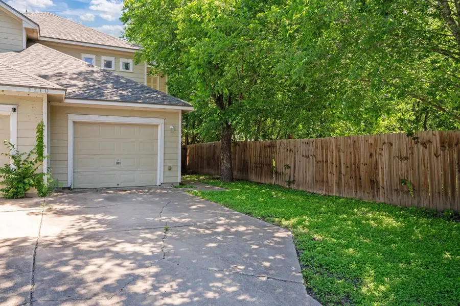 5510 Prock Ln, Austin, TX 78721 - #2