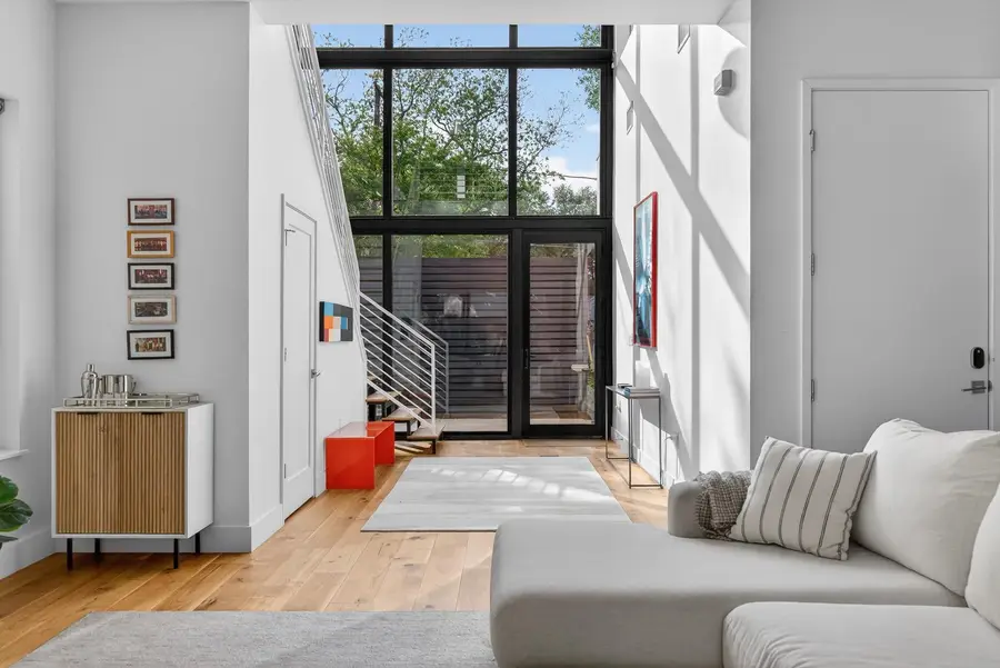 1605 Chelsea Ln, Austin, TX 78704 - #2