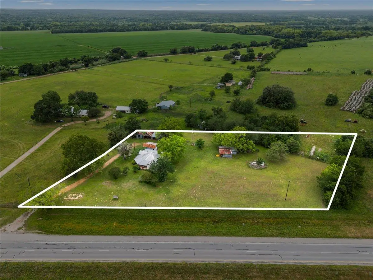 5612 Hwy 71 E, Smithville, TX 78957 - #1