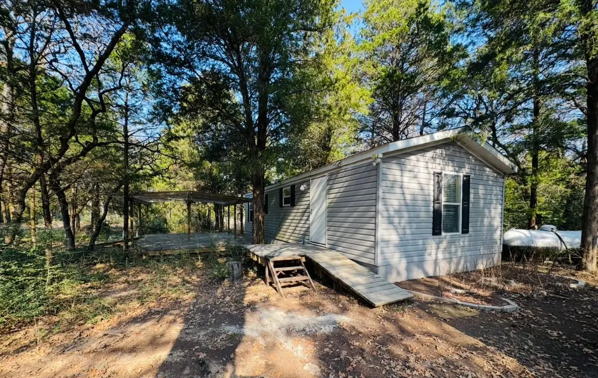 1575 County Road B Rd, Lexington, TX 78947 - Image #1