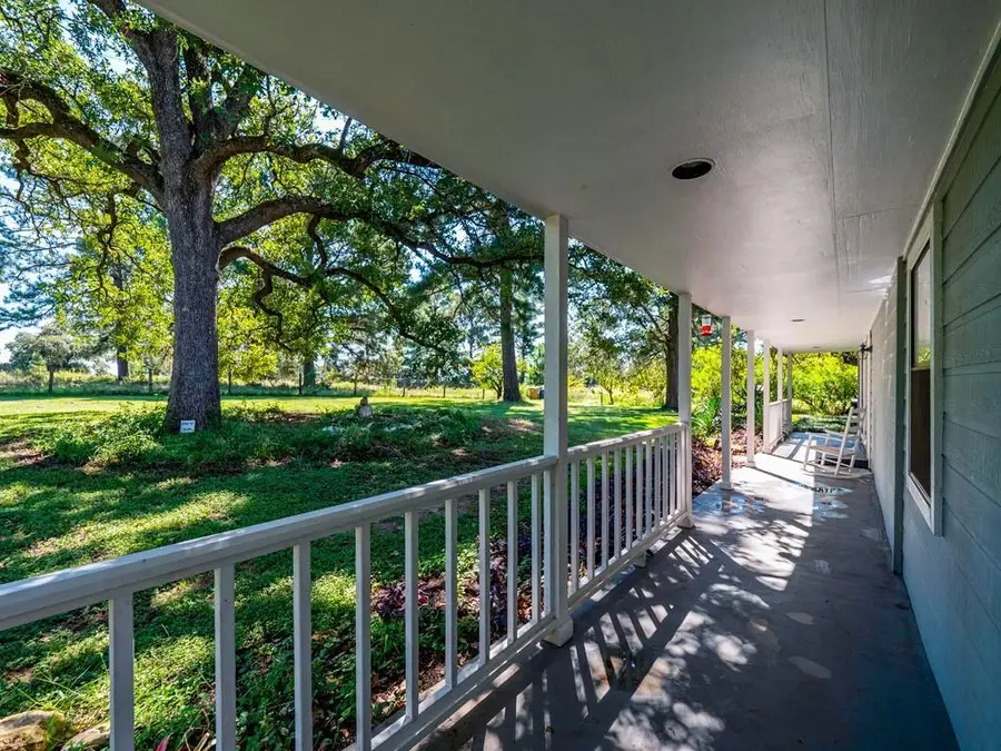 836 Cottle Town Rd, Smithville, TX 78957 - #2