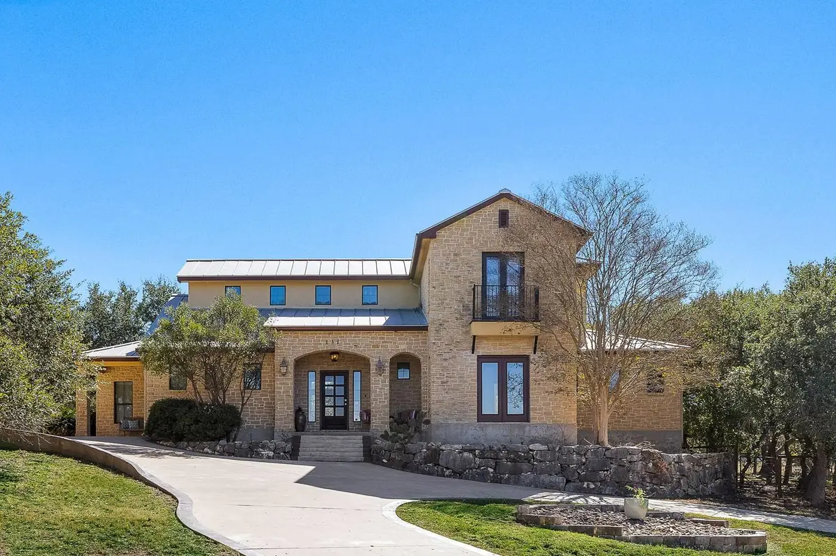 131 Chase Oaks Dr, New Braunfels, TX 78132 - Image #1