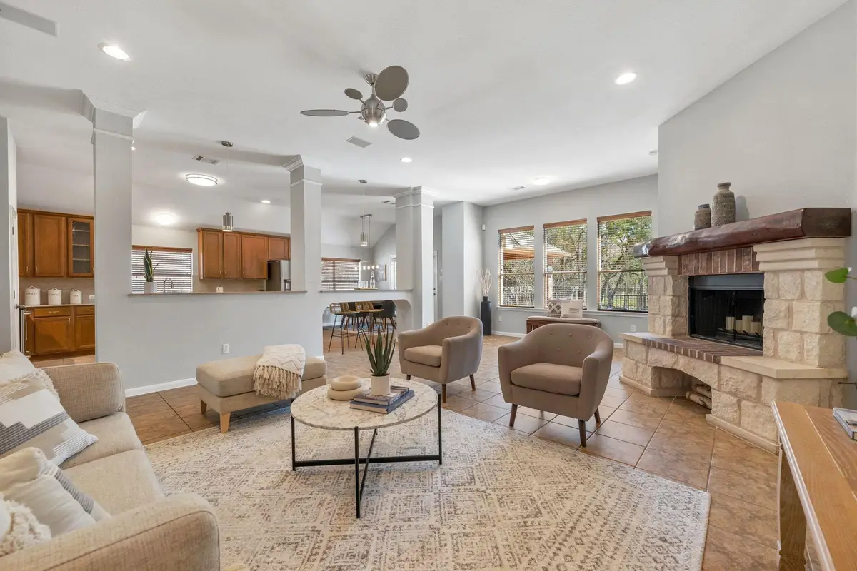 9905 Savannah Ridge Dr, Austin, TX 78726 - #1