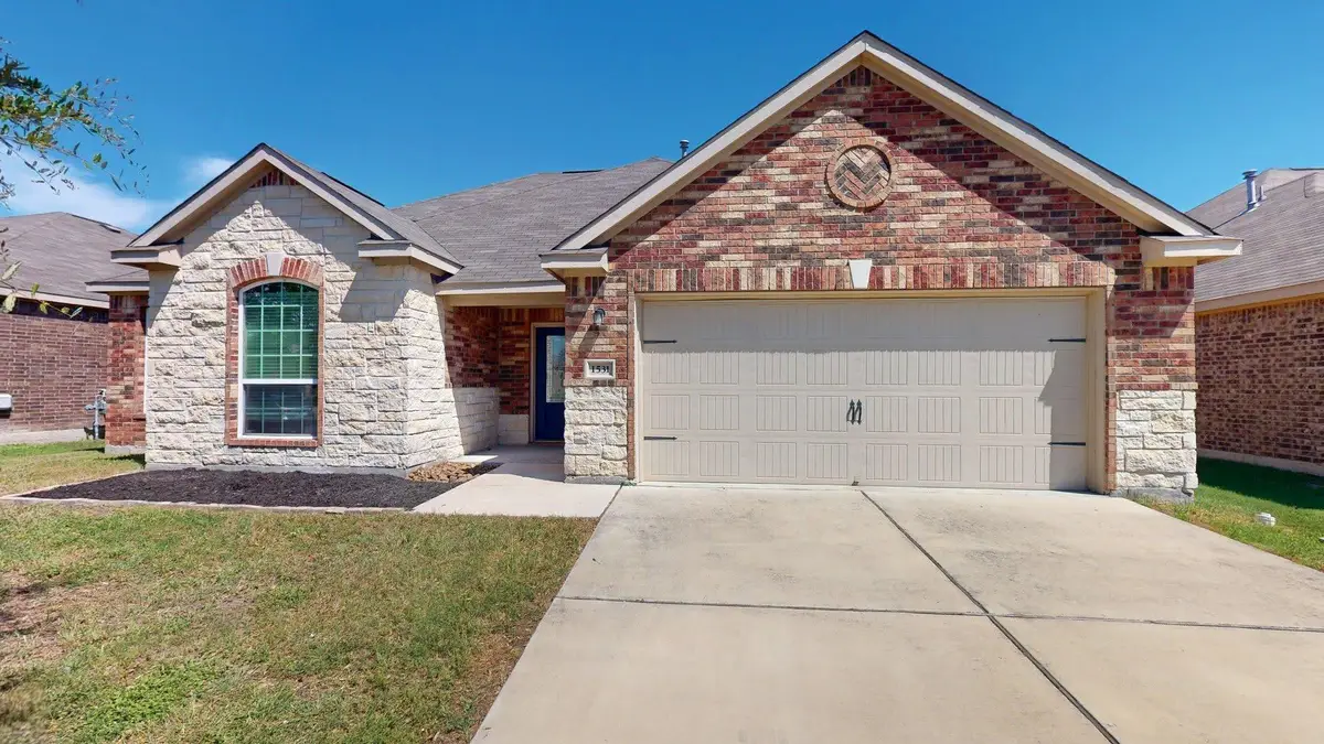 1531 Twin Estates Dr, Kyle, TX 78640 - #1