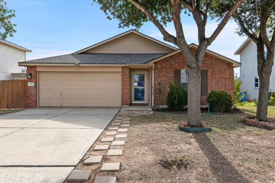 2201 Whistling Way, Taylor, TX 76574 - Image #2