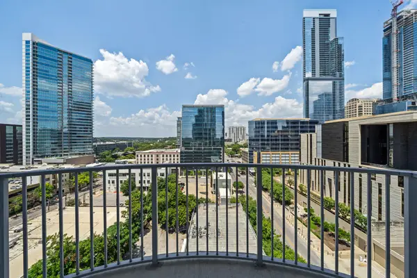 360 Nueces St #1118, Austin, TX 78701