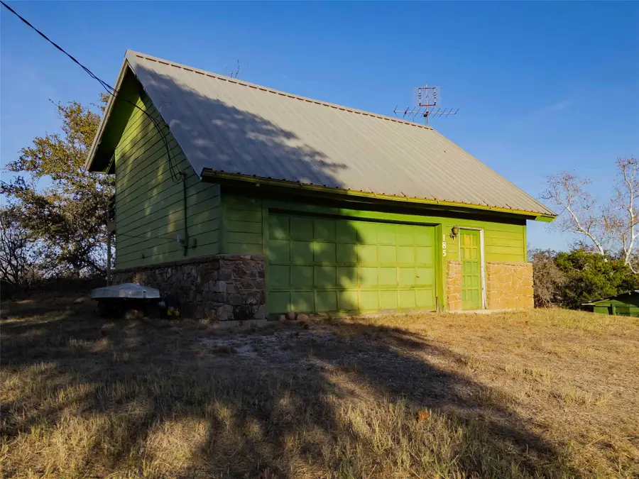 185 Roadrunner Ln, Burnet, TX 78611 - Image #2