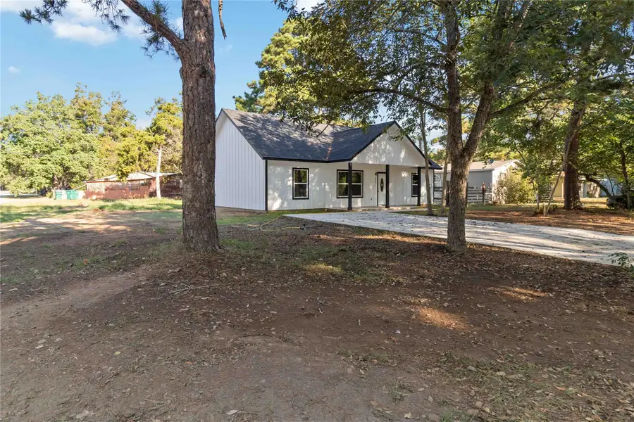 406 Ross St, Smithville, TX 78957 - Image #3