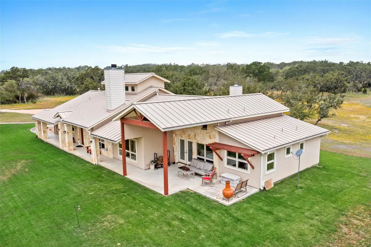 426 Preiss Ranch Rd, Blanco, TX 78606 - #1