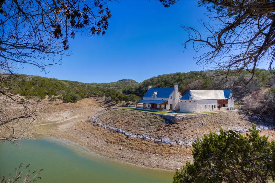 3777 Middle Creek Rd, Blanco, TX 78606 - #2