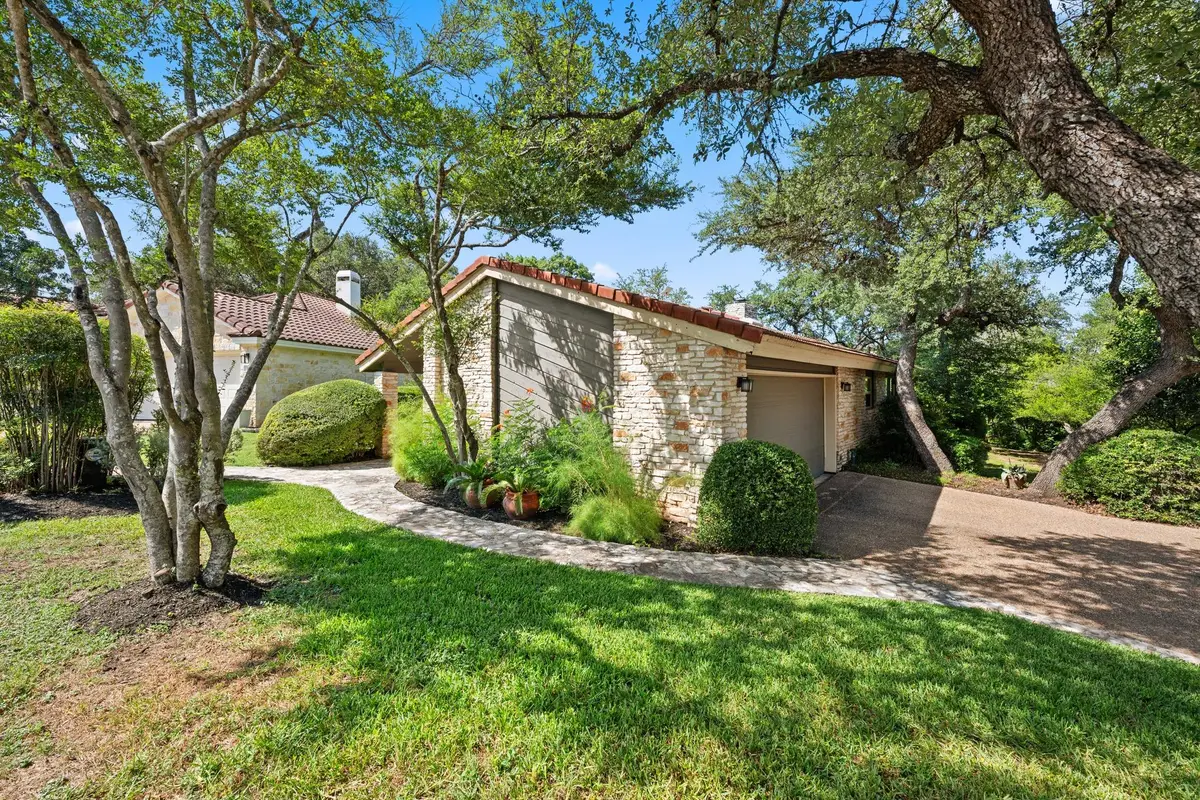 102 Crescent Blf, Lakeway, TX 78734 - #1
