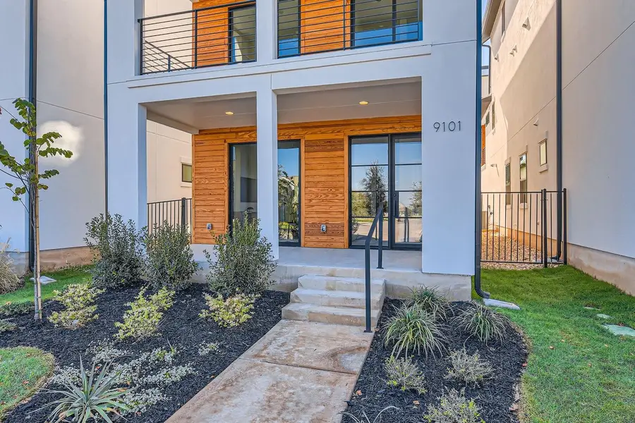 9101 Cattle Baron Path, Austin, TX 78747 - Image #3