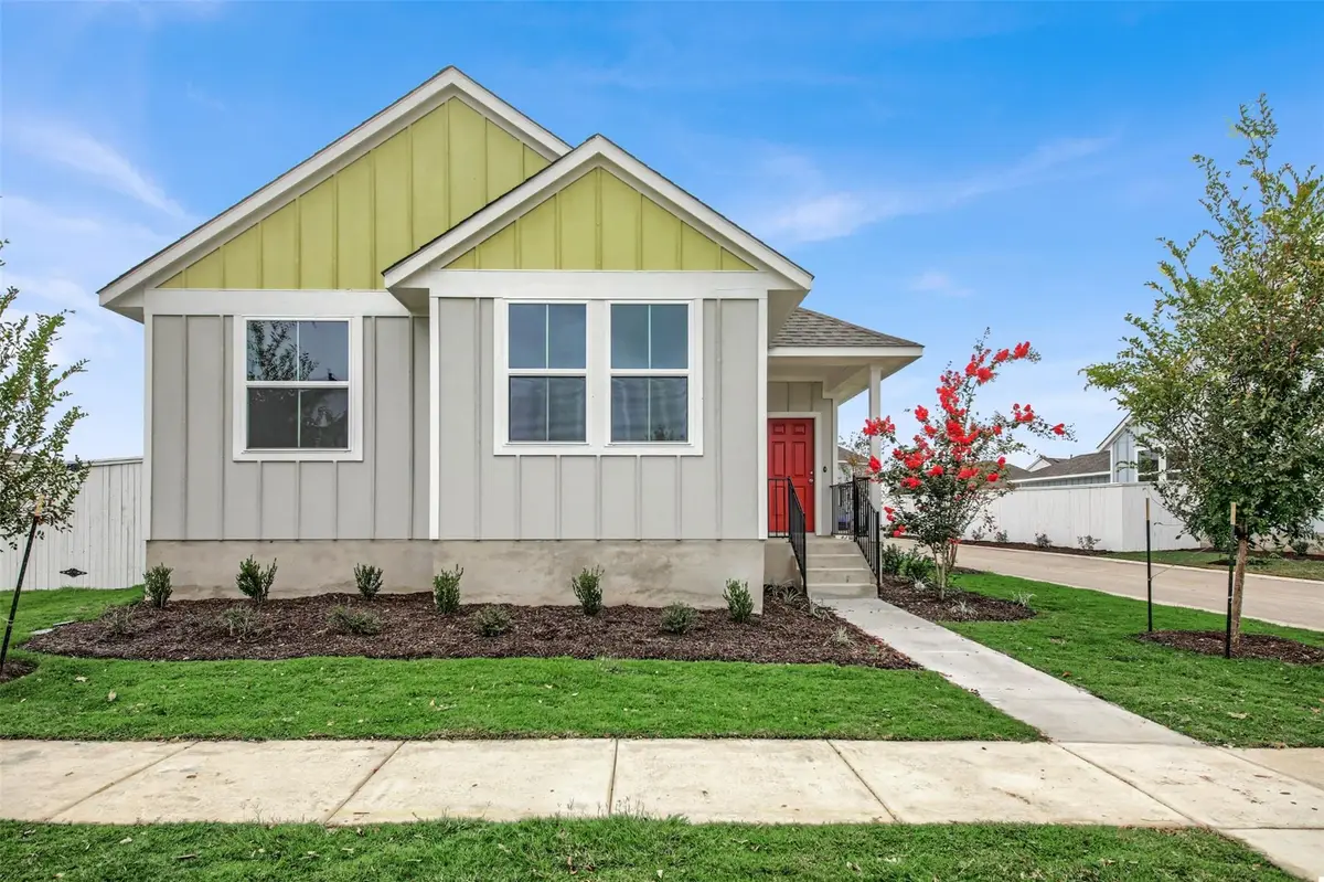 126 Huckleberry Ln, Elgin, TX 78621 - #1