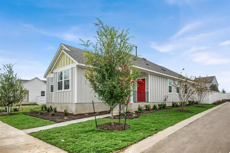 126 Huckleberry Ln, Elgin, TX 78621 - #3