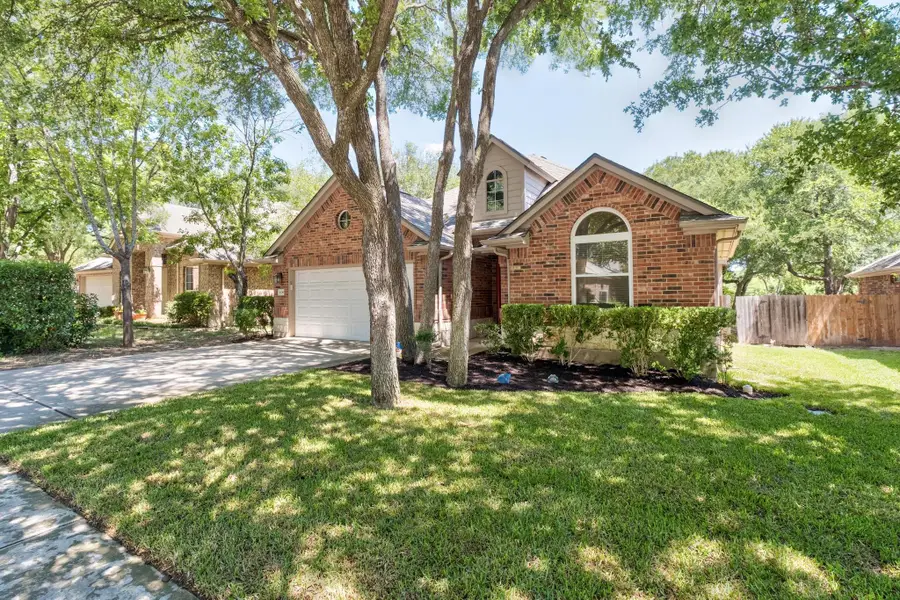 128 Clarence Ct, Buda, TX 78610 - #2