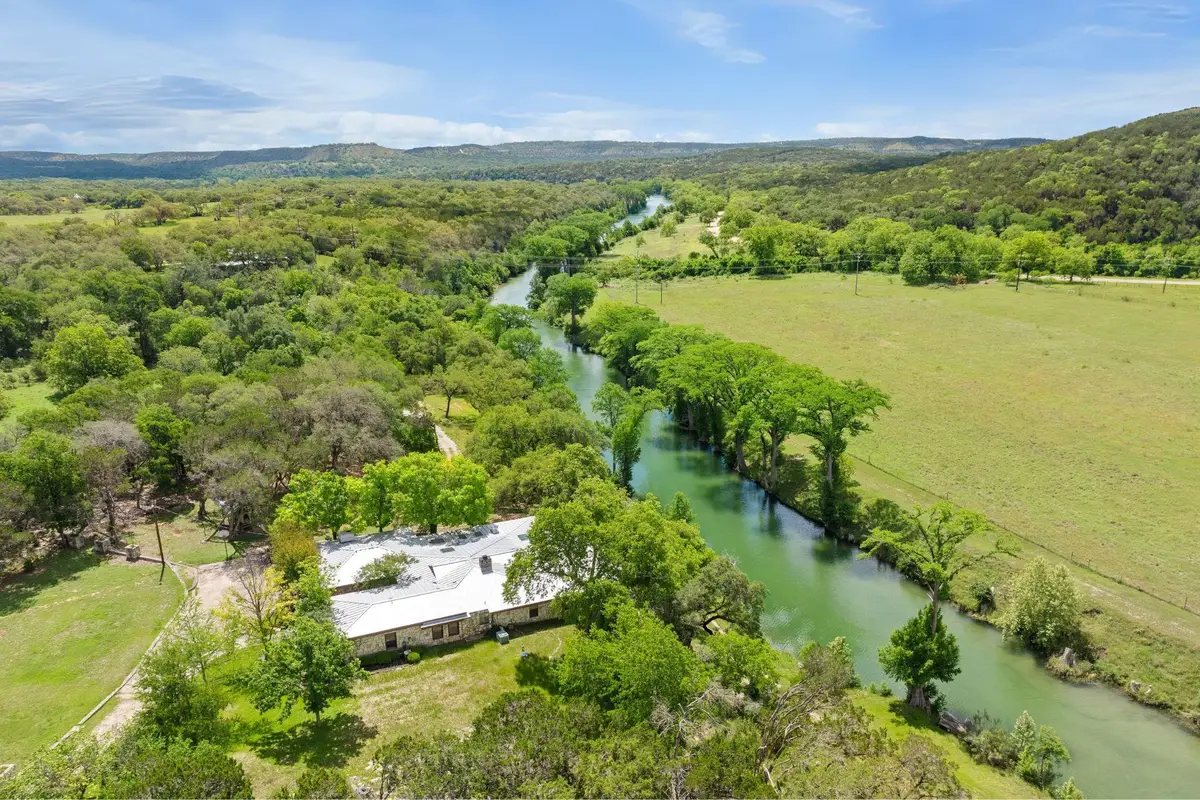 4711 Wayside Dr, Wimberley, TX 78676 - #1