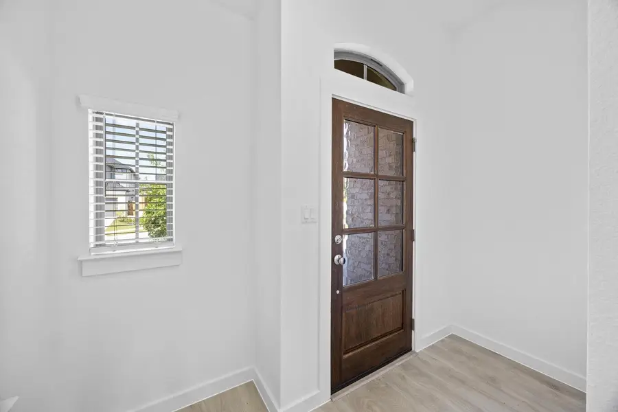 186 Hornet St, Elgin, TX 78621 - #3