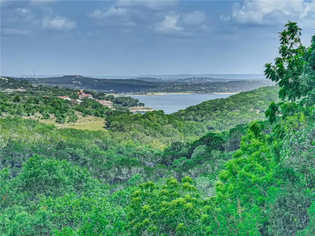 215 Woodlands Ct, Lakeway, TX 78738 - #1