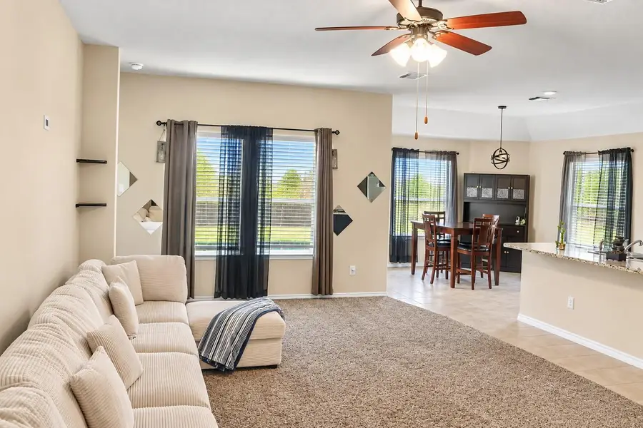 444 Uncle Billy Way, Jarrell, TX 76537 - #3