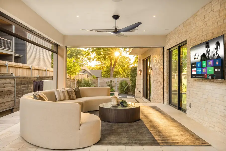 2309 S 4th St, Austin, TX 78704 - #2
