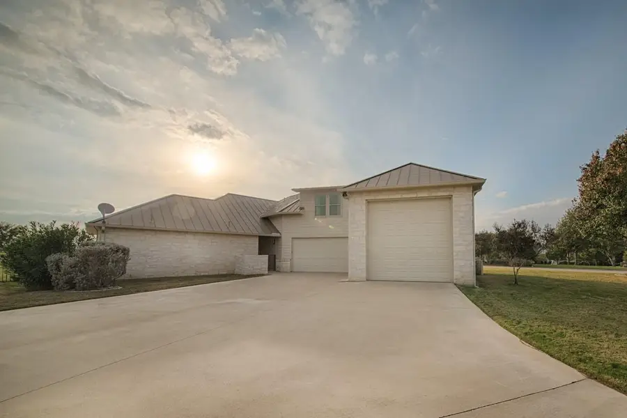 1600 Legends Pkwy, Kingsland, TX 78639 - Image #3